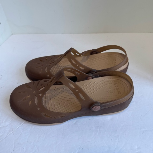 Crocs(WMNS) Crocs Summer Brown Size 9 - Picture 8 of 15